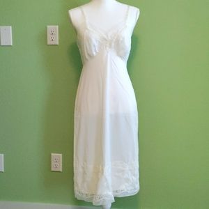 Beautiful Vintage Cream Slip Bridal Antique Lingerie